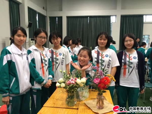 广东实验中学附属天河学校通过花朝节活动提高审美情趣