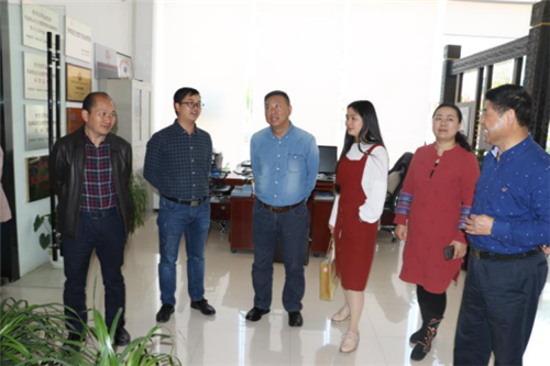 省文化厅、教育厅、省民委领导一行到贵州盛华