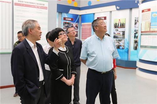 市委常委市委宣传部部长刘睿到六盘水师范学院调研