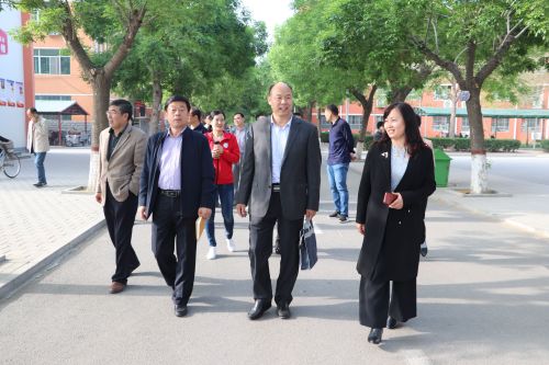 晋州一中考察学习新高考选科分班