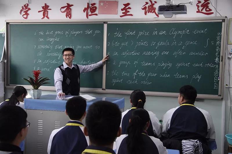 龙江"四有"好老师系列报道:哈尔滨市第十一中学校 肖奇