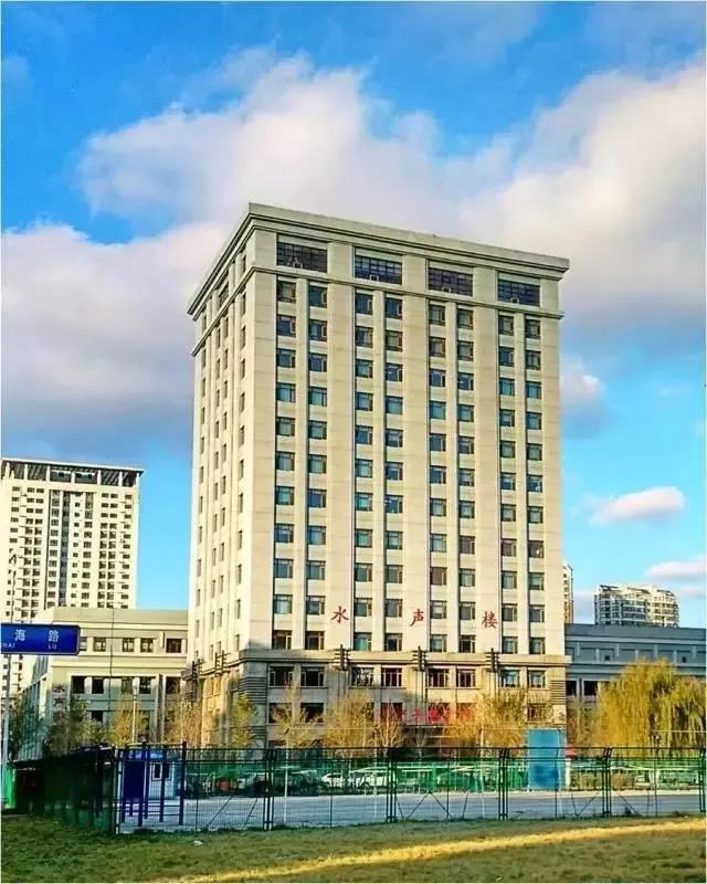 执子之手共赴大海邂逅青春汩汩水声哈尔滨工程大学水声学院