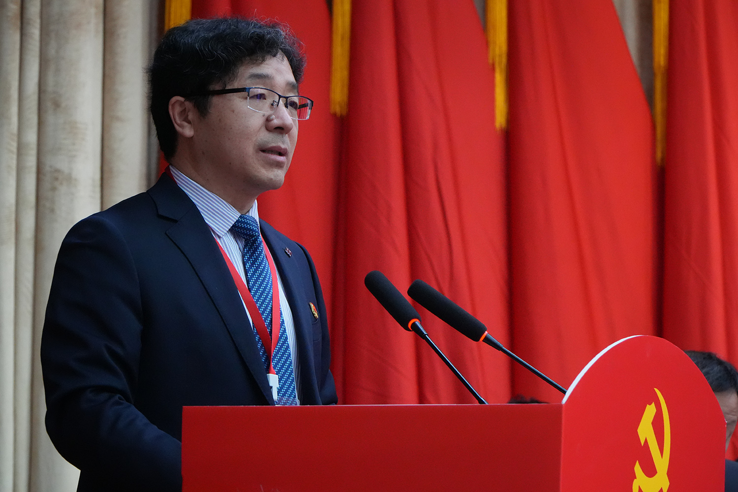 党委书记丁笑生