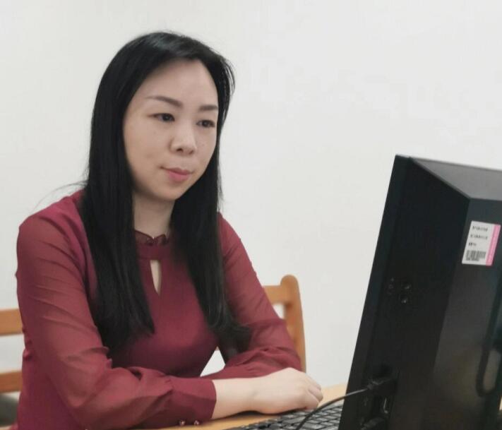 文华学院副教授张爱华:潜心教学和科研 谱写美丽新篇章