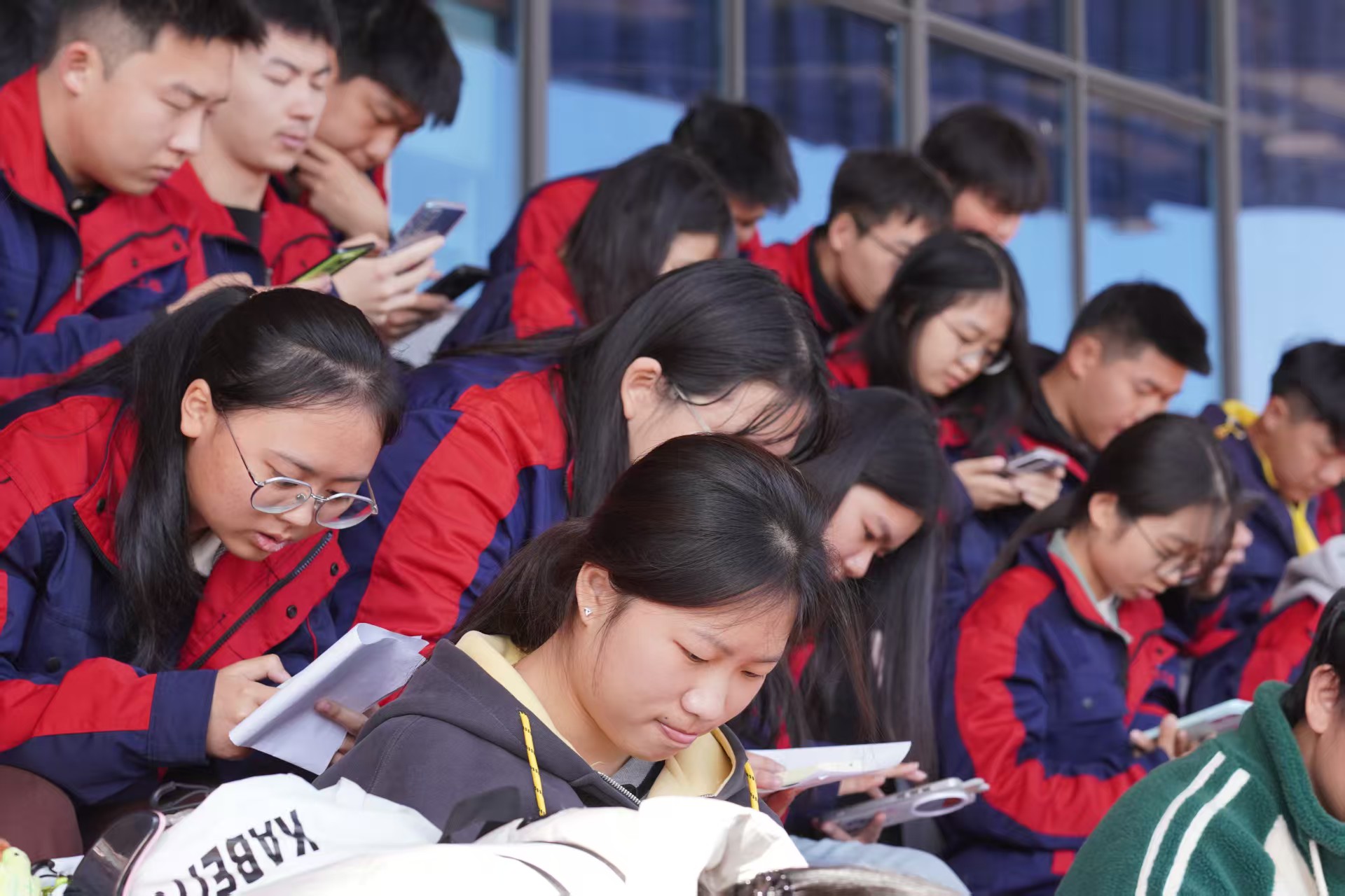 理论知识竞赛现场