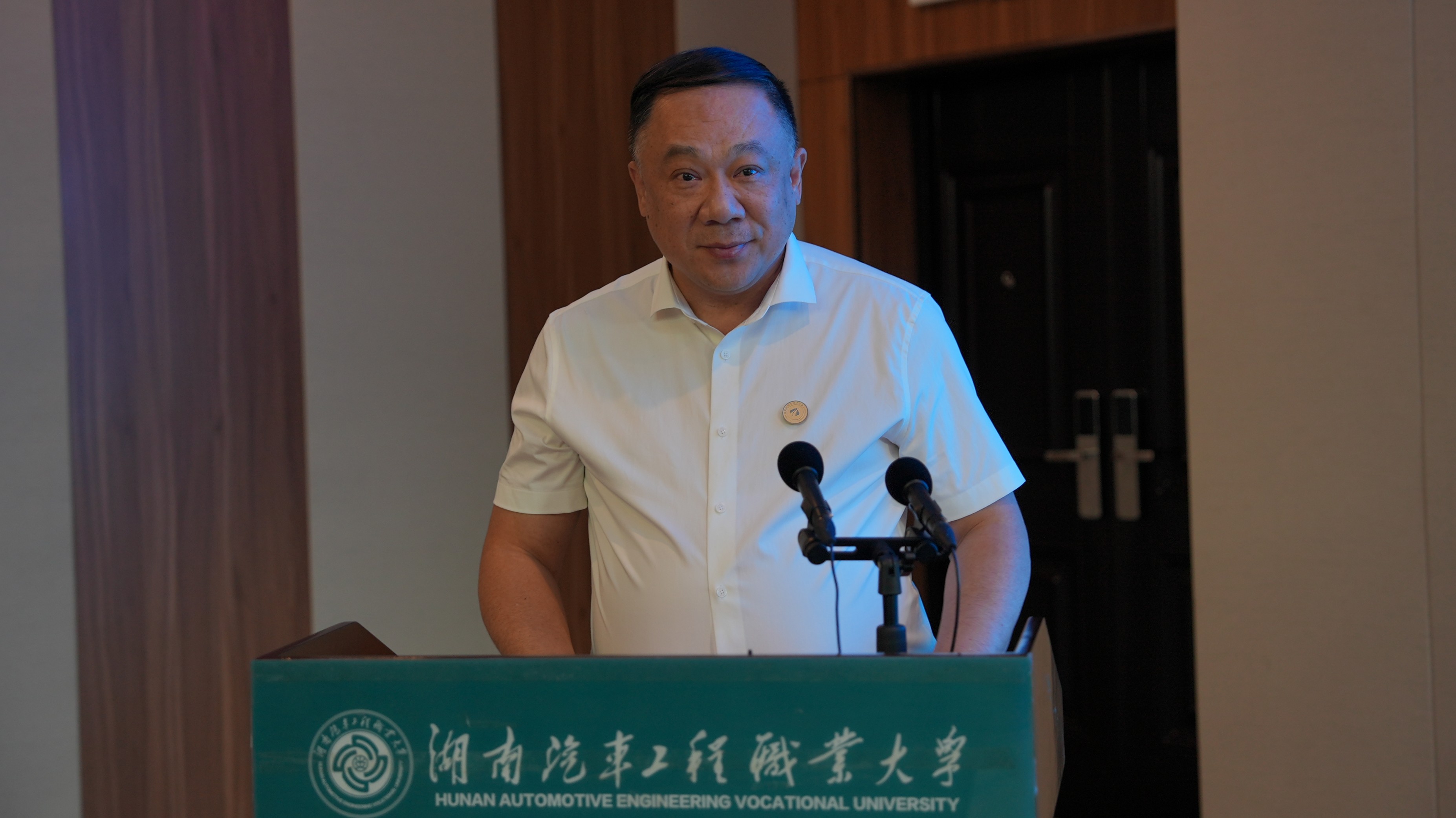 2.湖南省低空经济协会会长余首超致辞