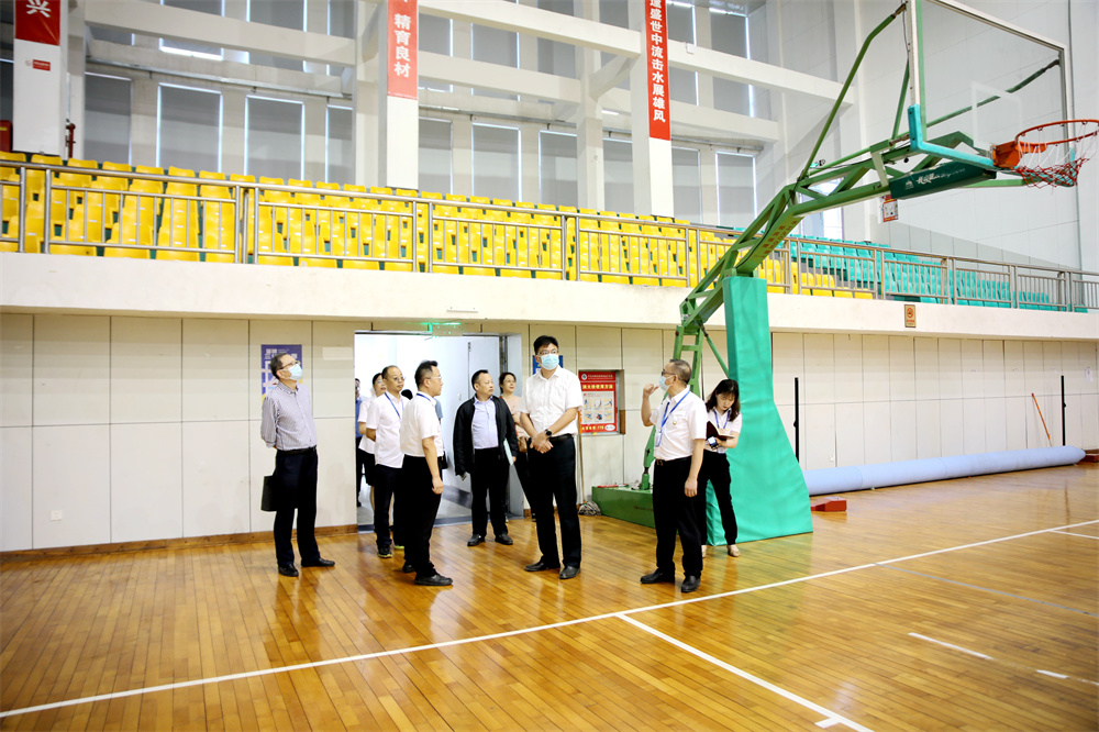 省水利厅厅长罗毅君到湖南水电职院检查安全生产和疫情防控工作1