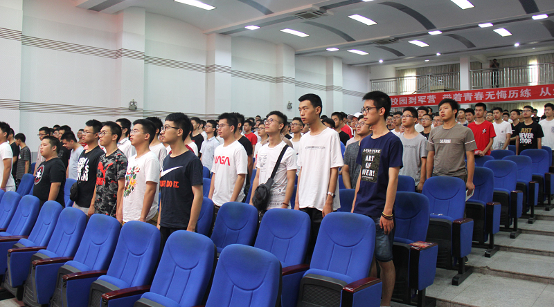 国防教育进校园活动走进临澧一中