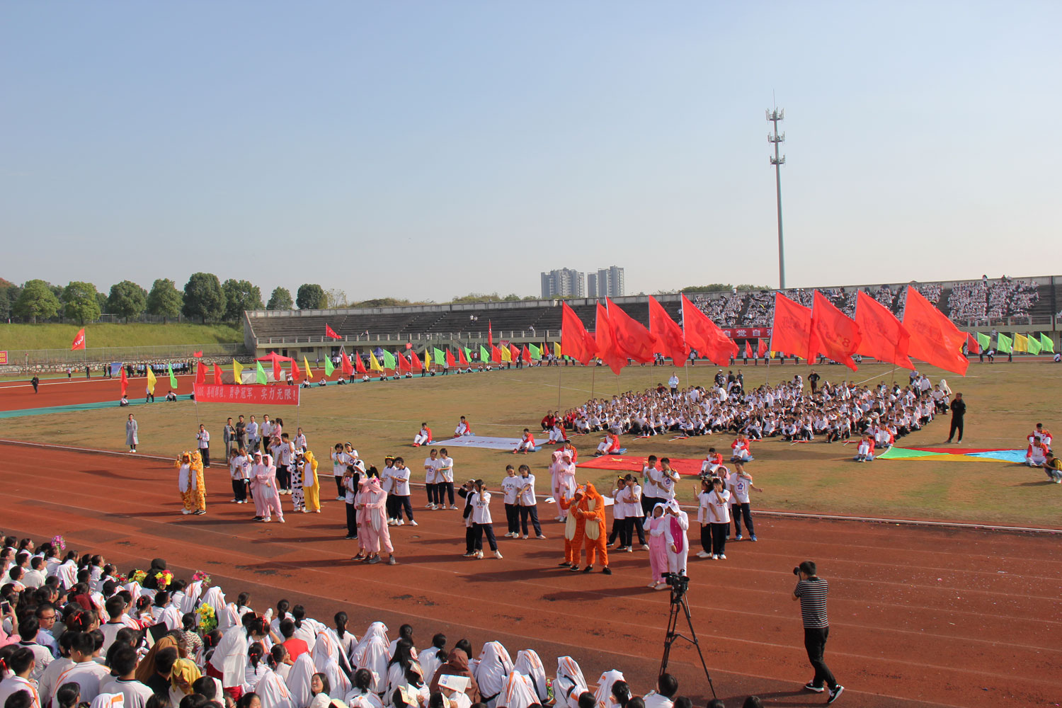 临澧一中第39届田径运动会暨2018年艺术节隆重开幕