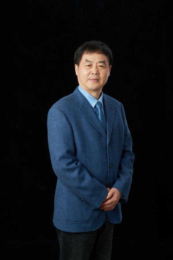 华中科技大学计算机学院副院长秦磊华：课程是人才培养的核心载体，“智能基座”全方位助力高校课程建设(图1)