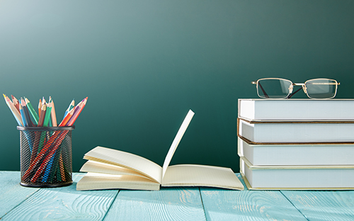 牙克石开放大学的学费多少钱？