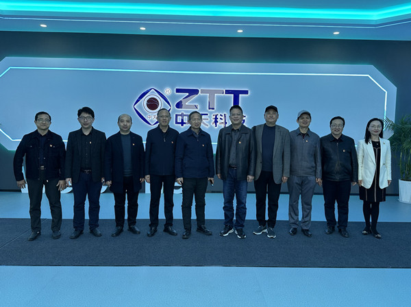 我校机电工程学院与南通市创造发明学会联合中天科技装备电缆公司举行主题党日活动