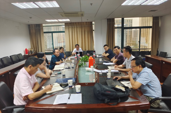我校召开疫情防控工作专题会议
