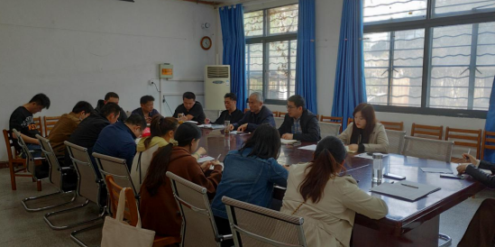 我院召开辅导员工作例会