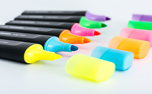 临夏开放大学的学费多少钱？