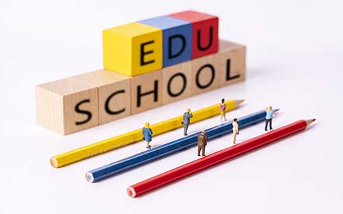 国家开放大学主要的课程有哪些？属于哪种学历形式？
