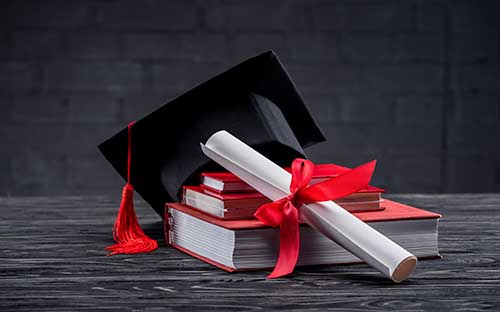 国家开放大学的学士学位证怎么获得？有用吗？