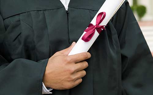 国家开放大学有全日制吗？一年可以报考几次？