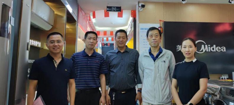 我校“万人助万企”包联干部赴企业进行实地走访