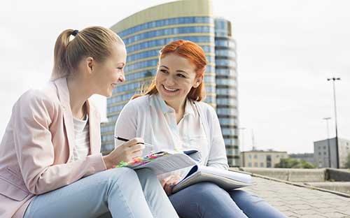 留学本科学费最低的学校