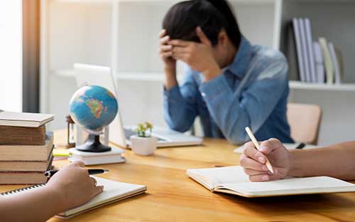 正规美国高中留学入学条件