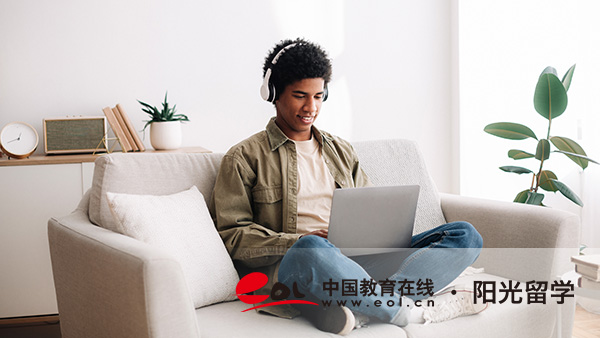 中国香港生成艺术专业本科留学有哪些条件 中国香港生成艺术专业本科留学有哪些条件