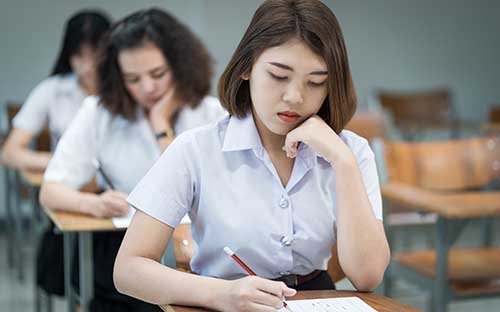 加拿大留学要准备哪些材料