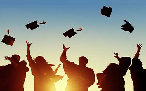 高三申请留学新加坡的大学条件