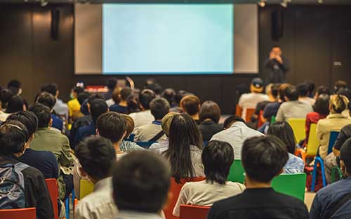 人工智能专业留学英国怎么样，去什么学校读