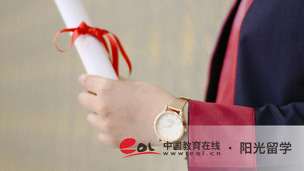济南大学国际本科费用多少钱，贵不贵