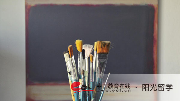 去艺术留学学校哪个好呢，推荐哪些院校