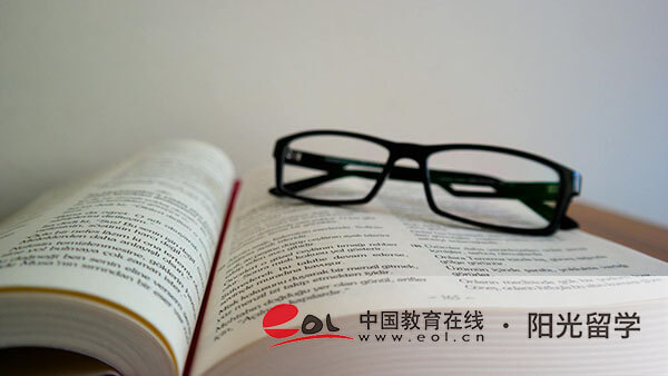北京服装学院中外合作国际本科费用多少一年