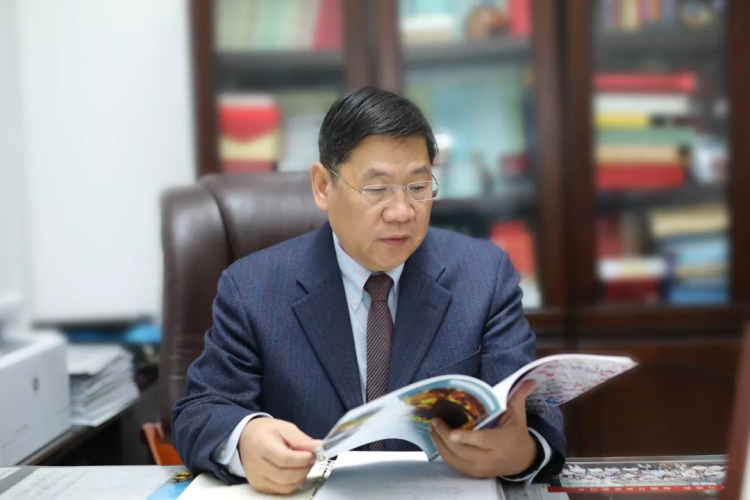 北京科技大学张跃教授当选中国科学院院士