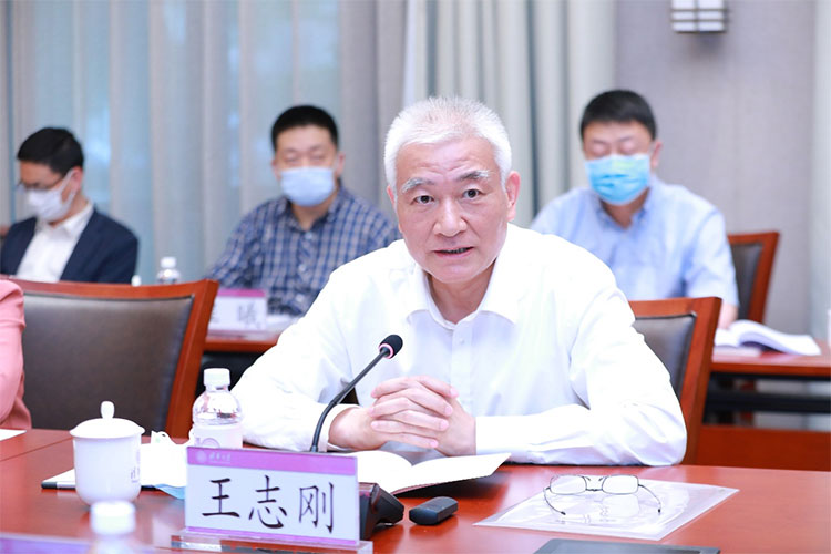 科技部部长王志刚调研清华大学