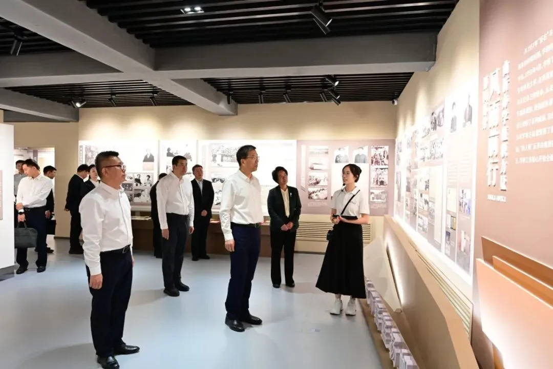 怀进鹏调研东北师范大学