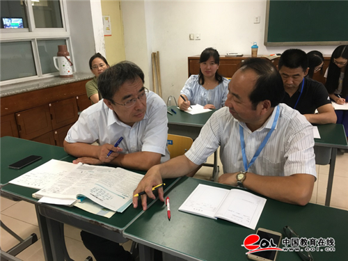 济南一中开学第一天 督学进校园