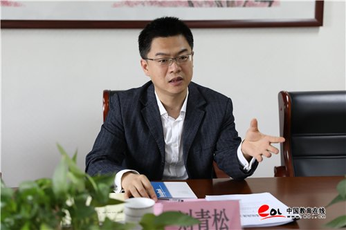 市委统战部无党派人士和党外知识分子工作处处长刘青松