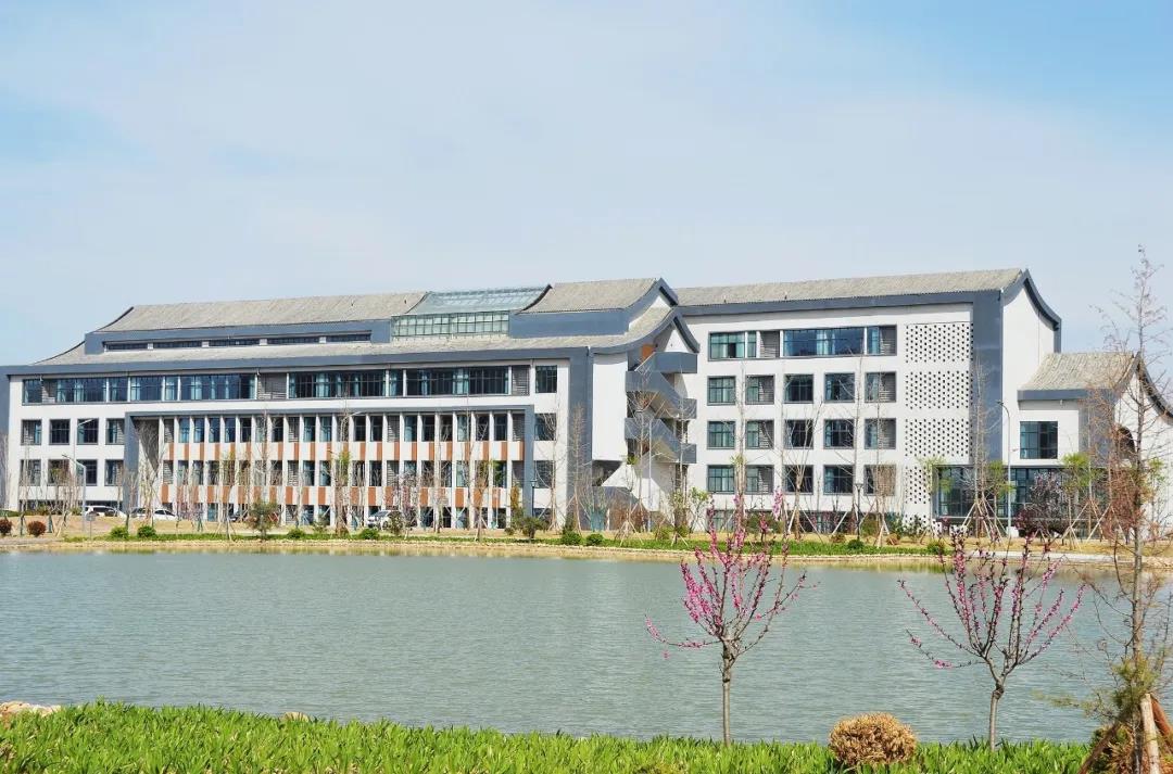 泰山学院2020排名_泰山护理职业学院宿舍