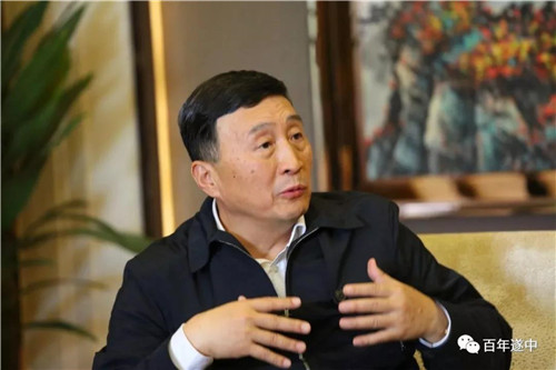 遂宁中学杰出校友,港珠澳大桥总设计师孟凡超关心家乡教育 关注强国