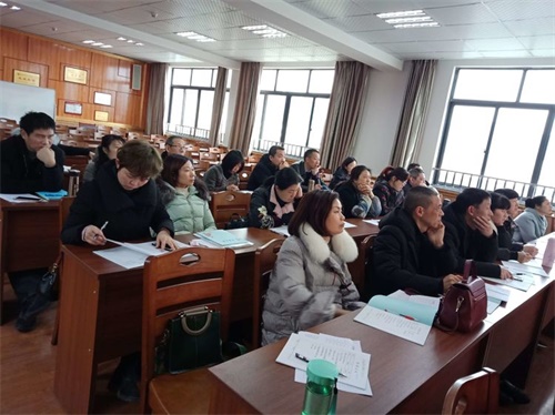 经验+汗水≠好老师,优秀教师=教学过程+教学研