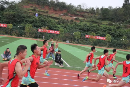 IM电竞:精彩快讯_【游戏】手机游戏｜网络｜单机装备_天极网频道