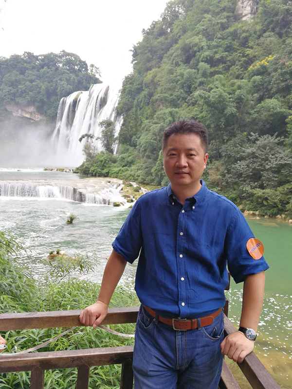 杭州电子科技大学招生就业处处长陆向华:00后