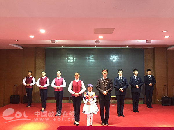 职业体验深度学习感悟生活杭州市长寿桥小学开展项目式学评活动