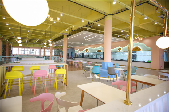 北欧ins风宁波财经学院的高颜值网红食堂成打卡胜地