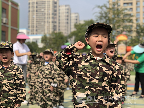小学生军训体验