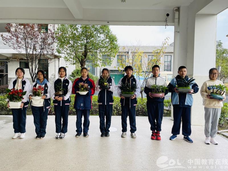 担当使命竞芳华杭州市周浦中学第二届春江潮杯班主任节开幕