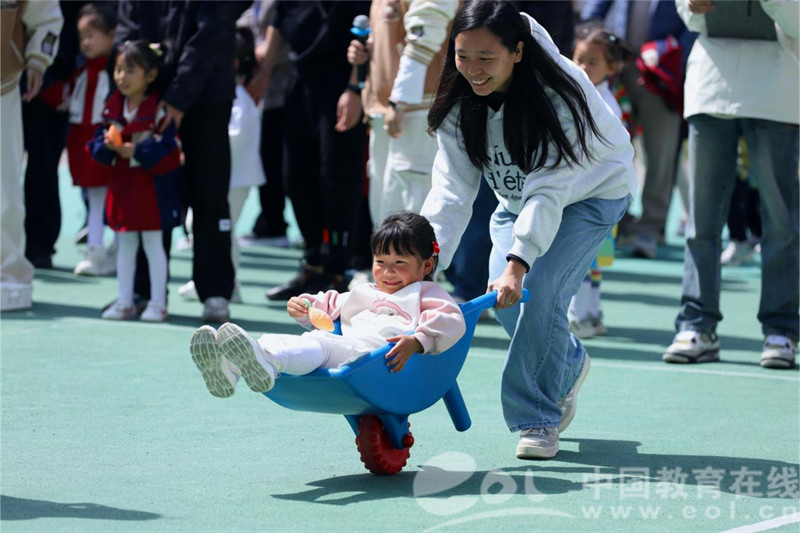 浙大城市学院附属幼儿园亲子运动会 __幼儿园亲子活动主题名称大全