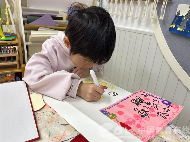 杭州濮家与省农科院幼儿园携手，跨园开启兔子联姻活动