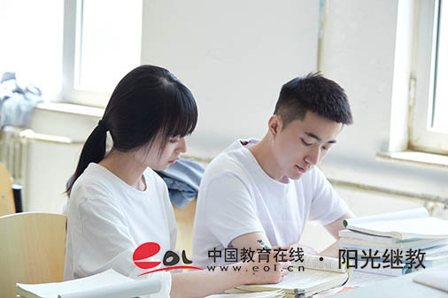 河南省自考大专线上考试报名时间有吗？报考流程是什么？