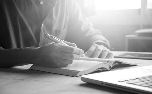 低学历提升什么专业比较好？需要提供哪些资料？